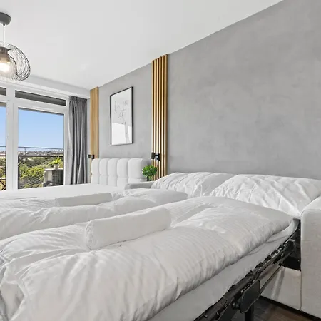 Lam Marble Castle View - Ac - Balcony Διαμέρισμα *