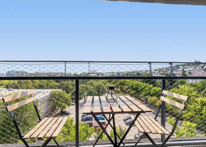 Lam Marble Castle View - Ac - Balcony Appartement *